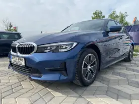 BMW / 3er 318i Advantage